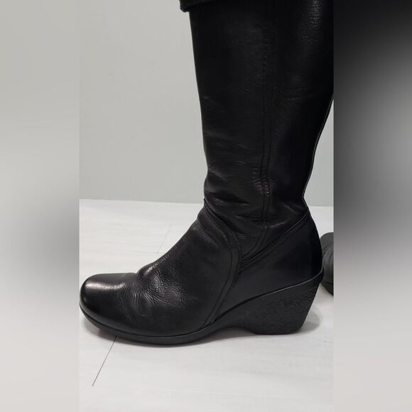 Hush Puppies Black Heeled Boots - Picture 10 of 14